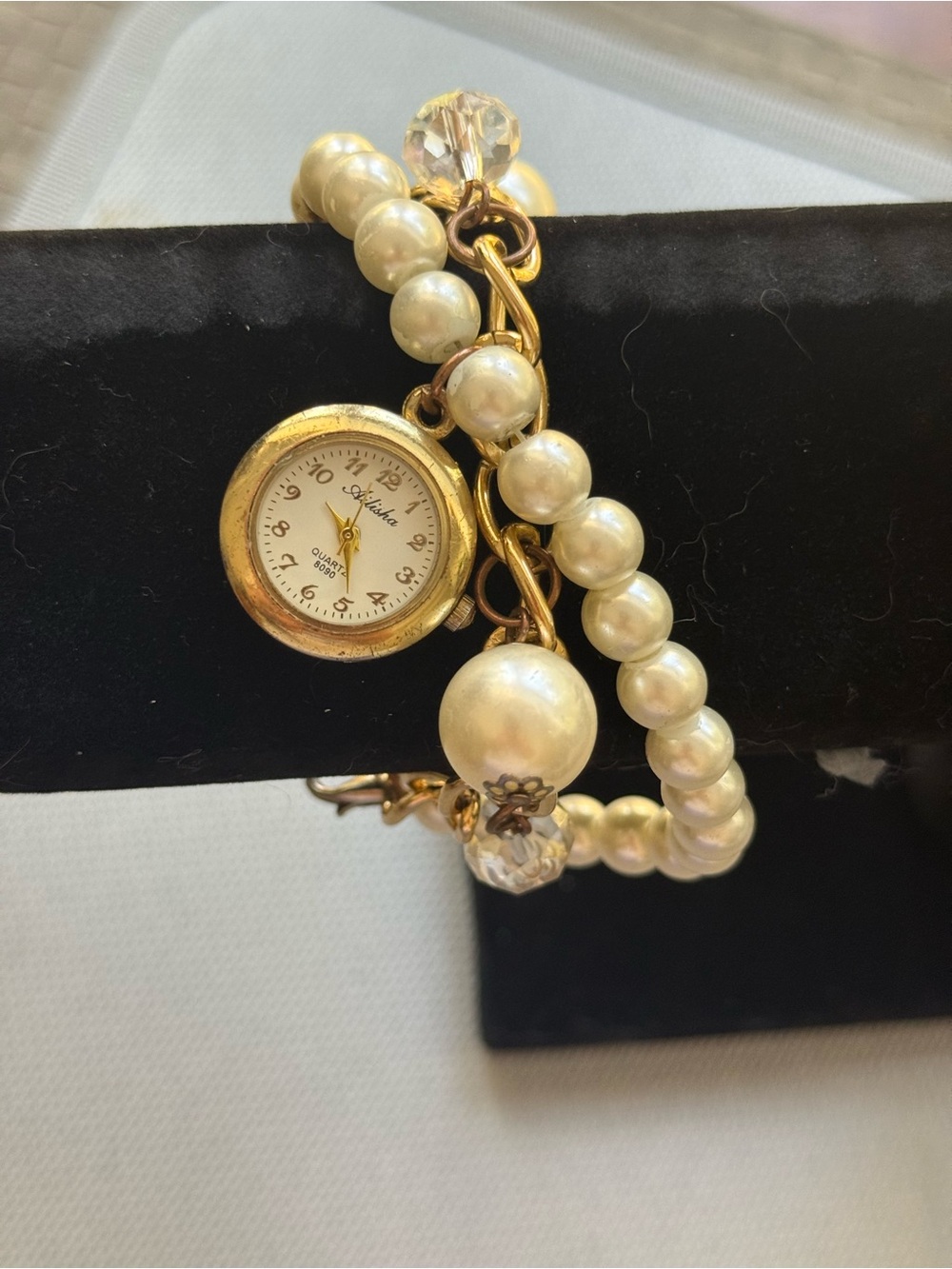 Ailisha Pearl Charm Bracelet Watch - Gold Tone